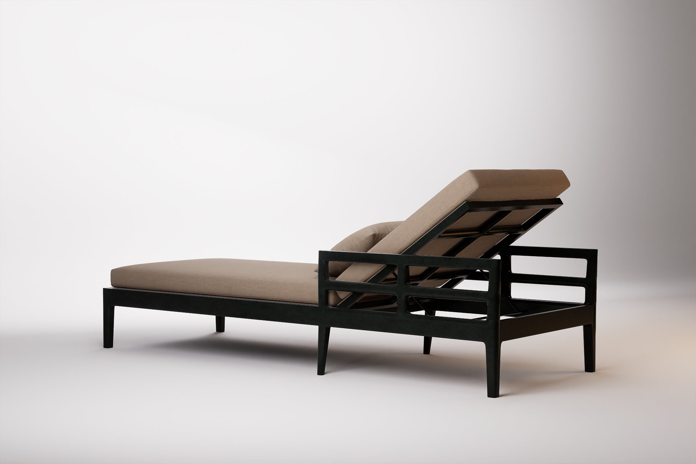 Vienna Outdoor Sun Lounge Aluminium