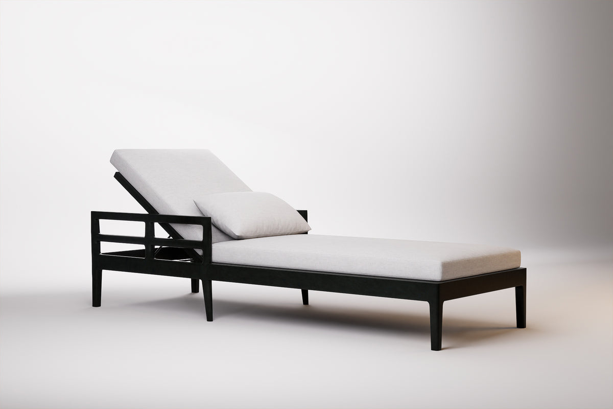 Vienna Outdoor Sun Lounge Aluminium