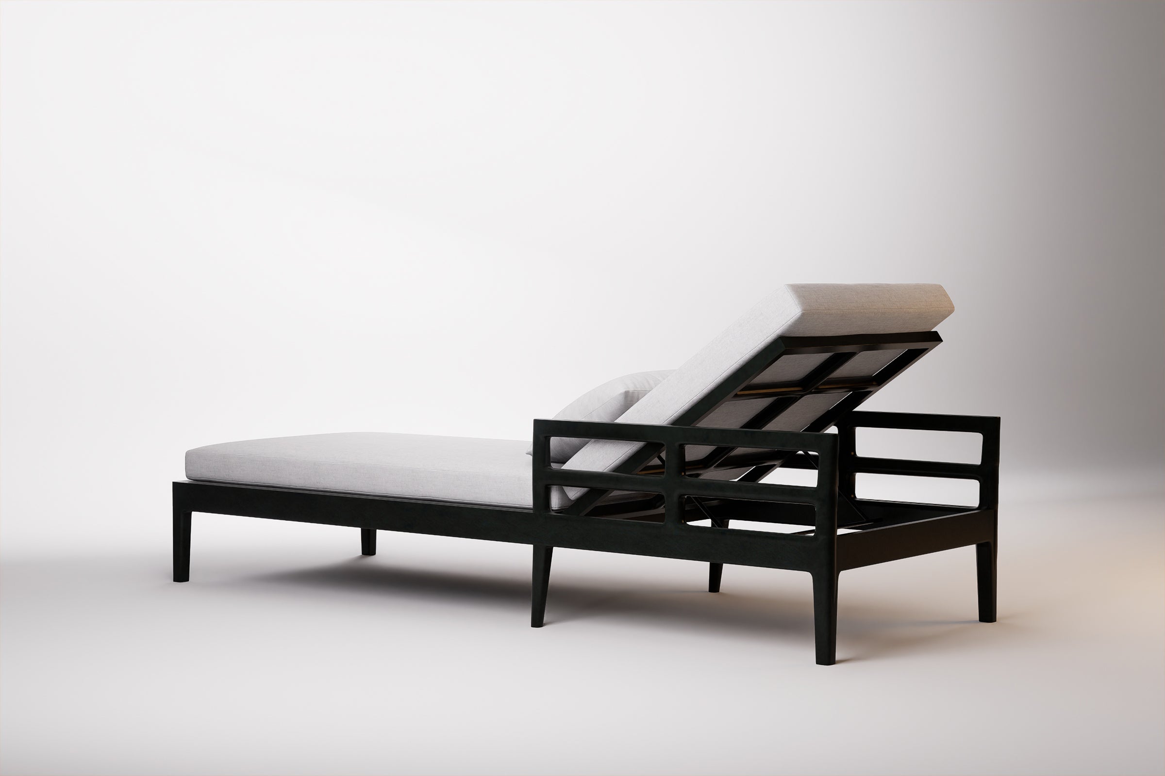 Vienna Outdoor Sun Lounge Aluminium