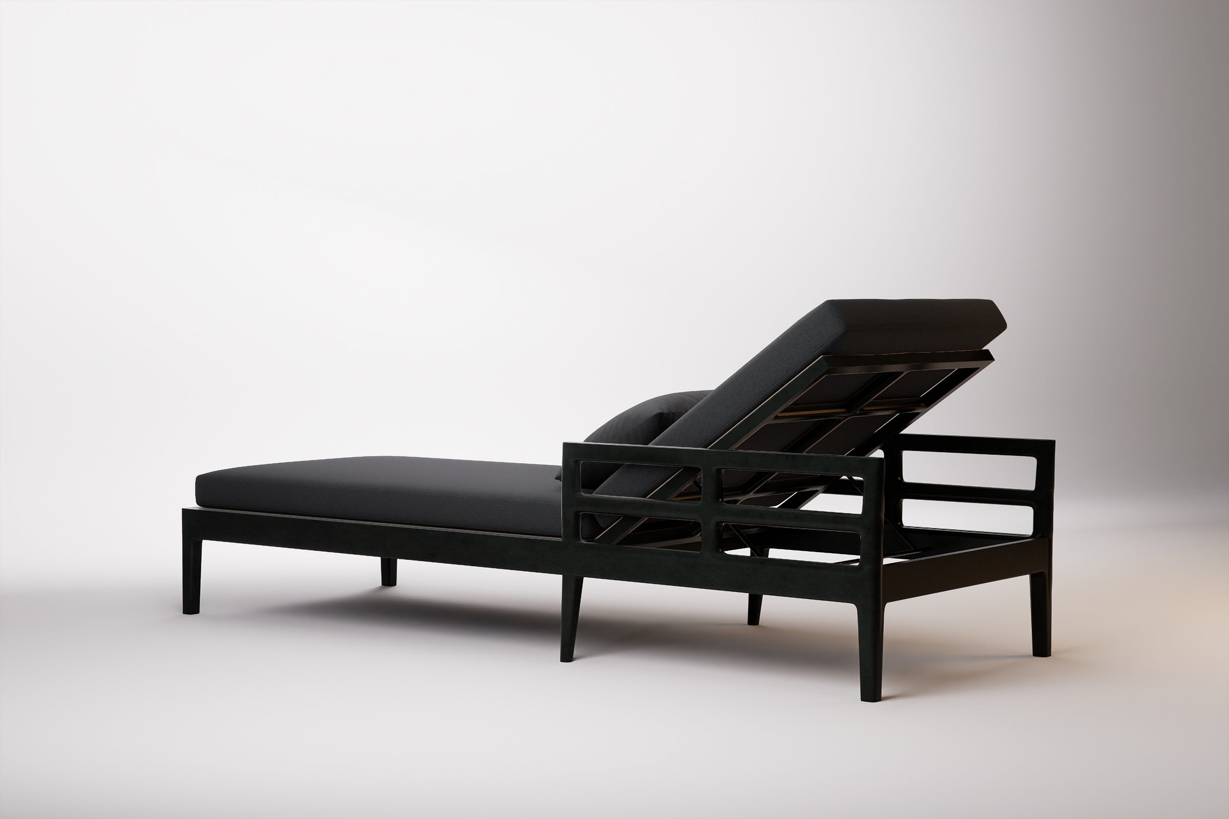 Vienna Outdoor Sun Lounge Aluminium
