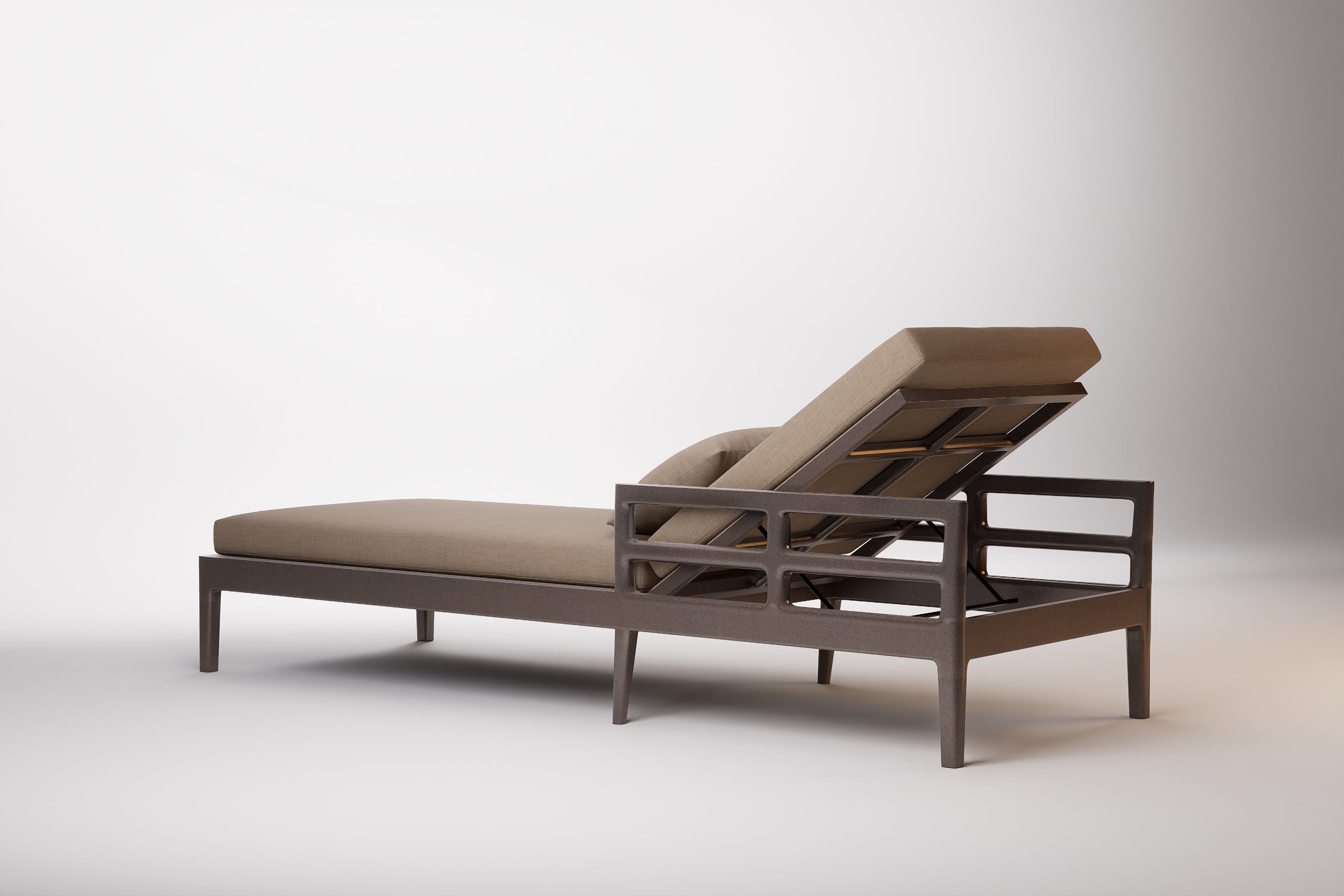 Vienna Outdoor Sun Lounge Aluminium