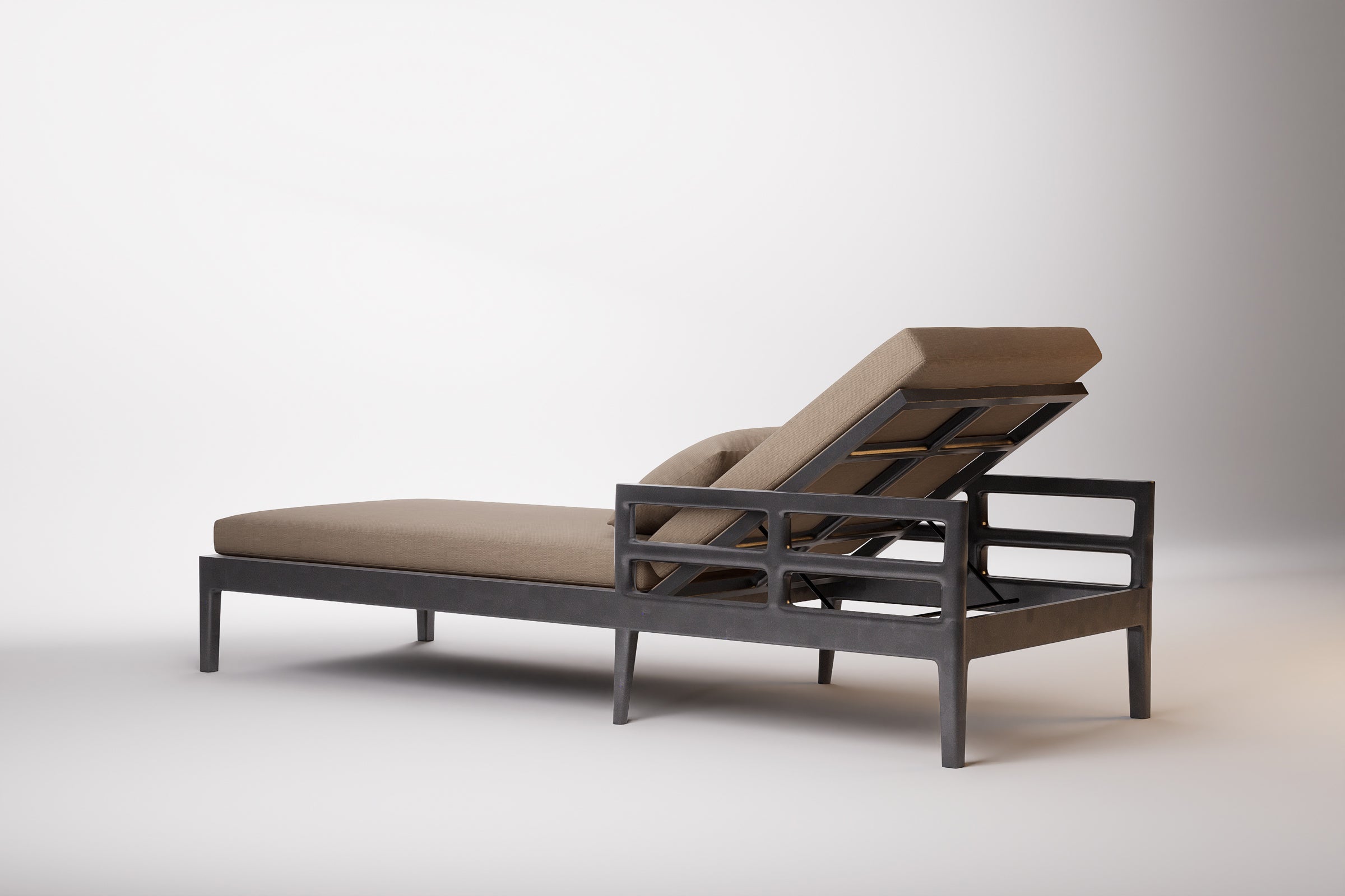 Vienna Outdoor Sun Lounge Aluminium