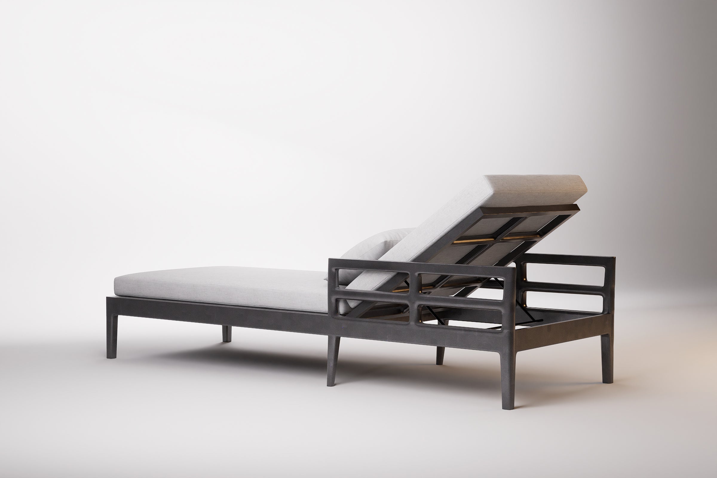Vienna Outdoor Sun Lounge Aluminium