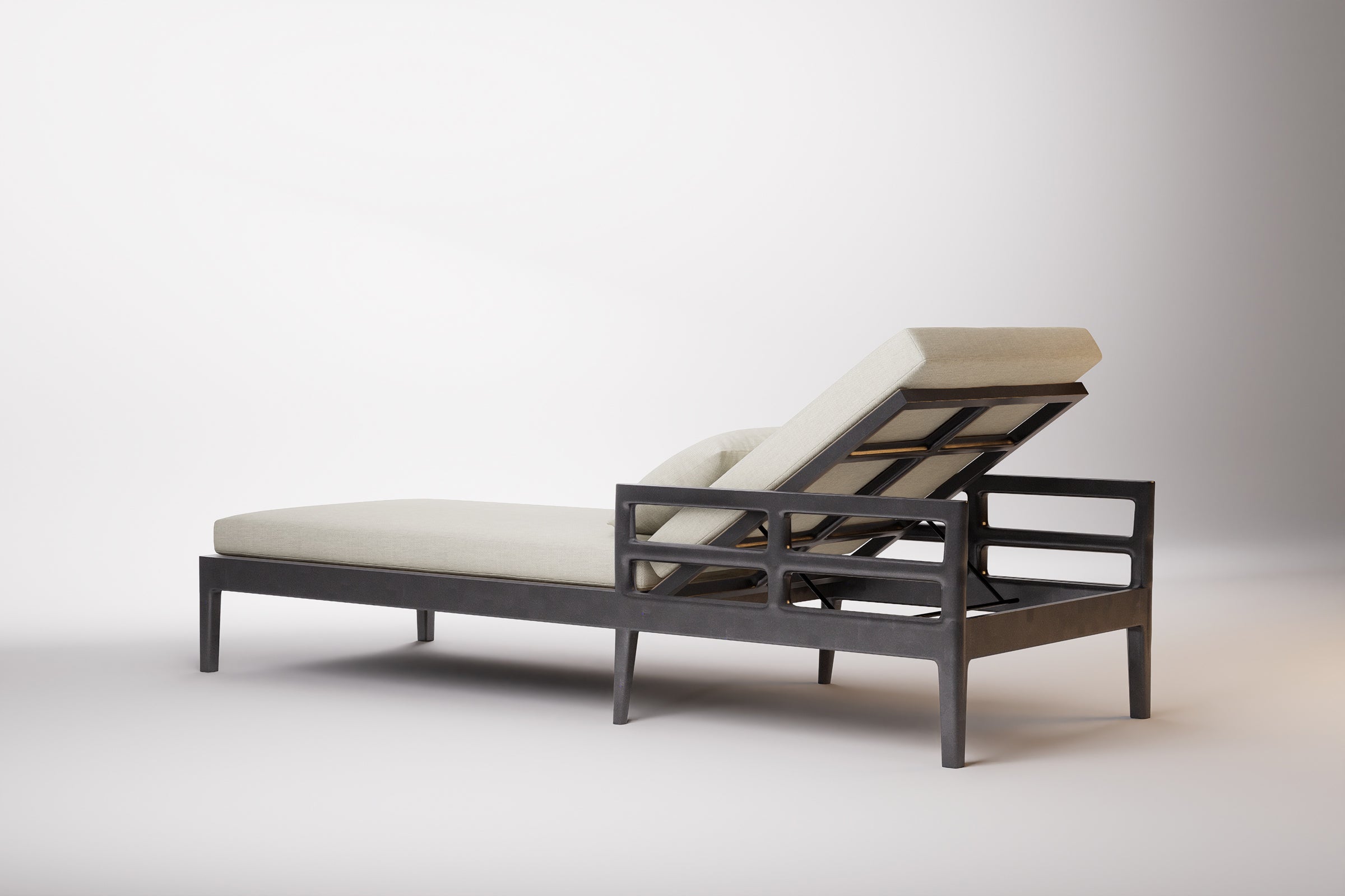 Vienna Outdoor Sun Lounge Aluminium