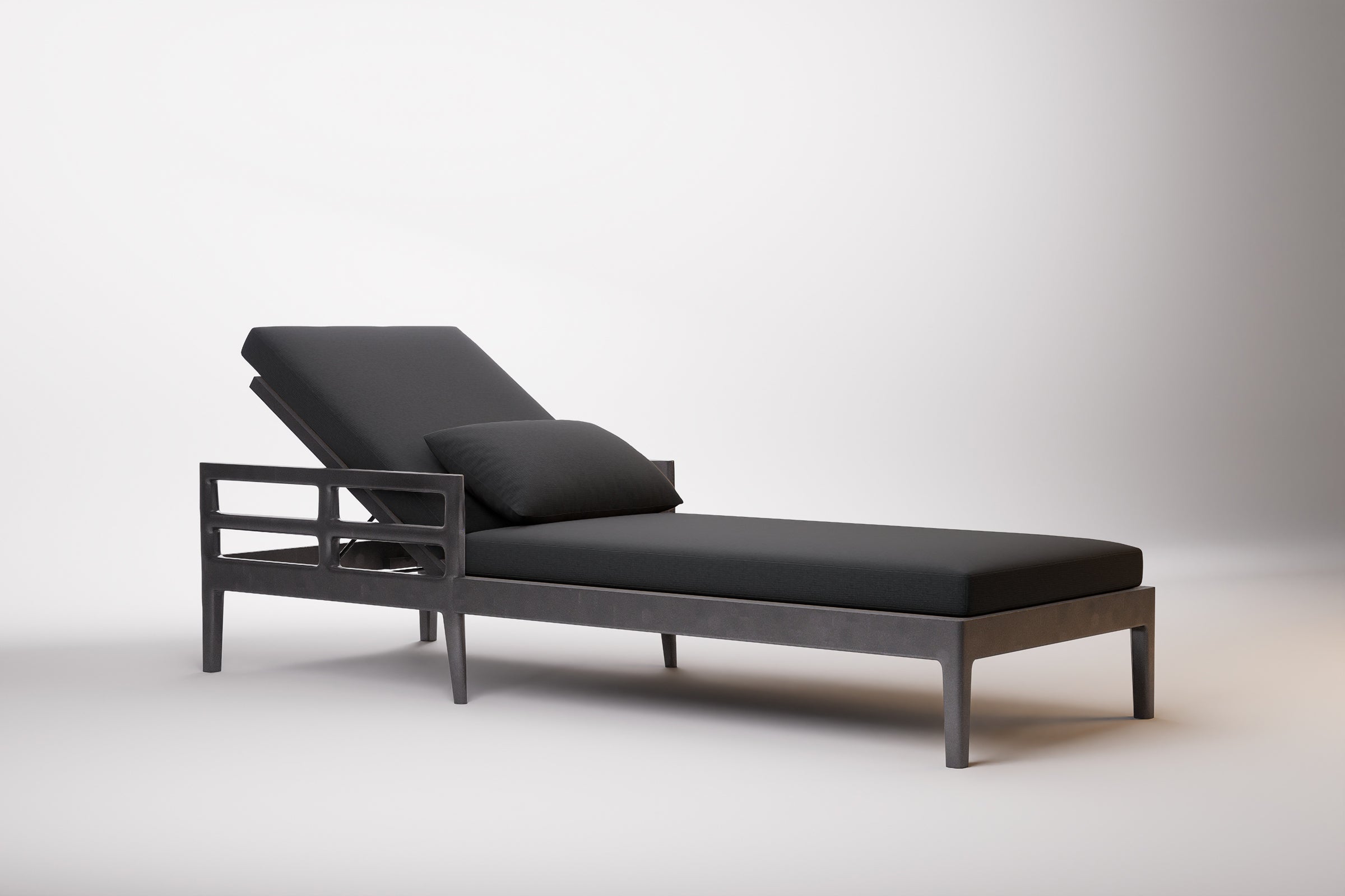 Vienna Outdoor Sun Lounge Aluminium