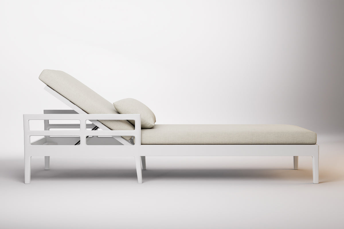 Vienna Outdoor Sun Lounge Aluminium