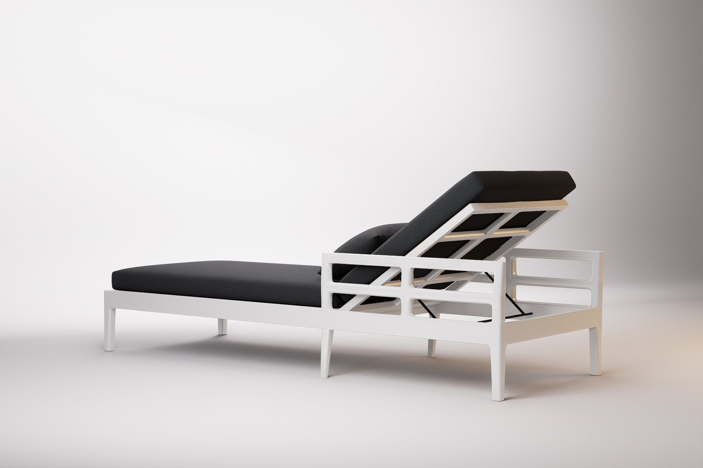 Vienna Outdoor Sun Lounge Aluminium