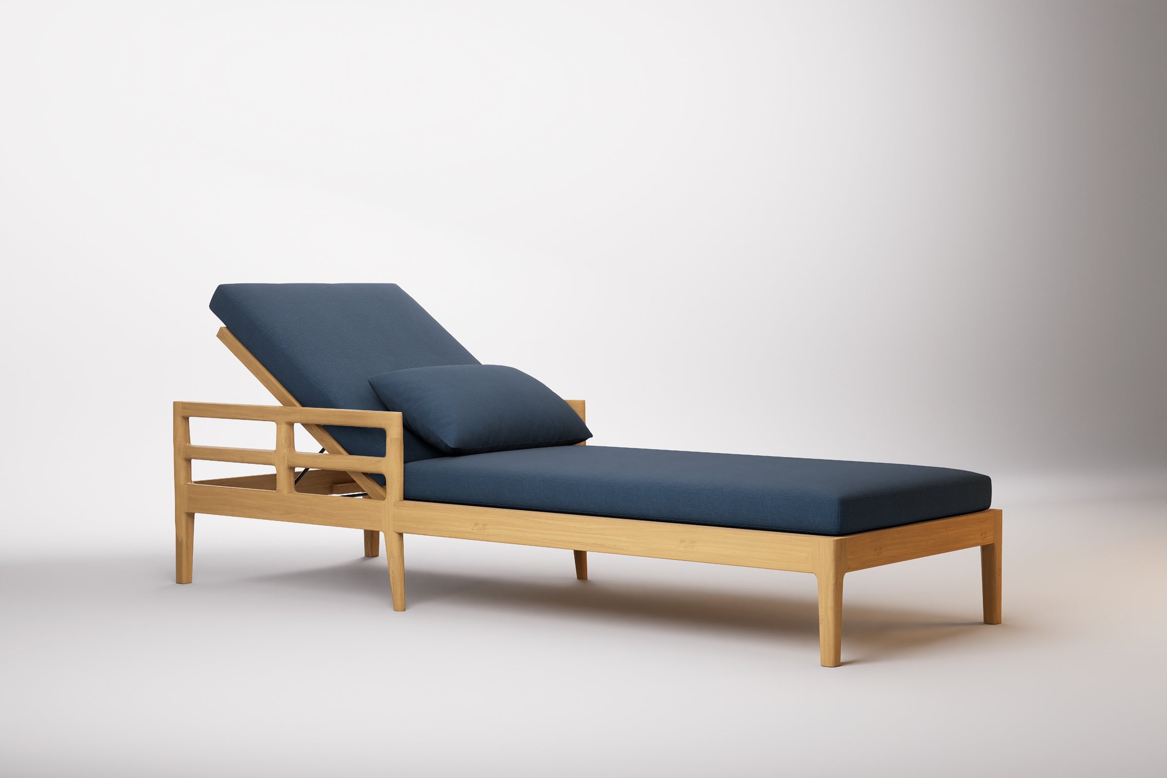 Vienna Outdoor Sun Lounge Teak
