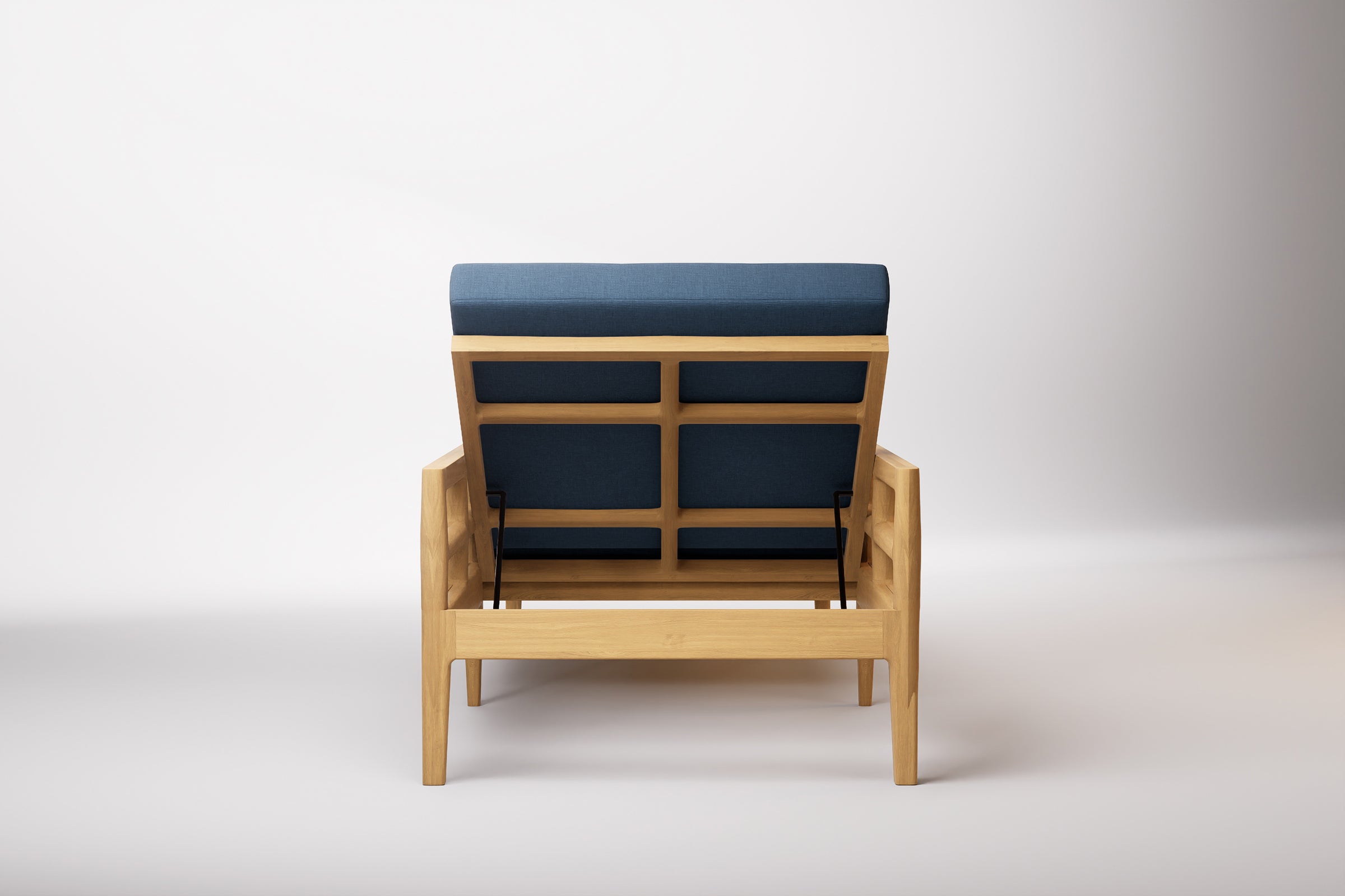 Vienna Outdoor Sun Lounge Teak