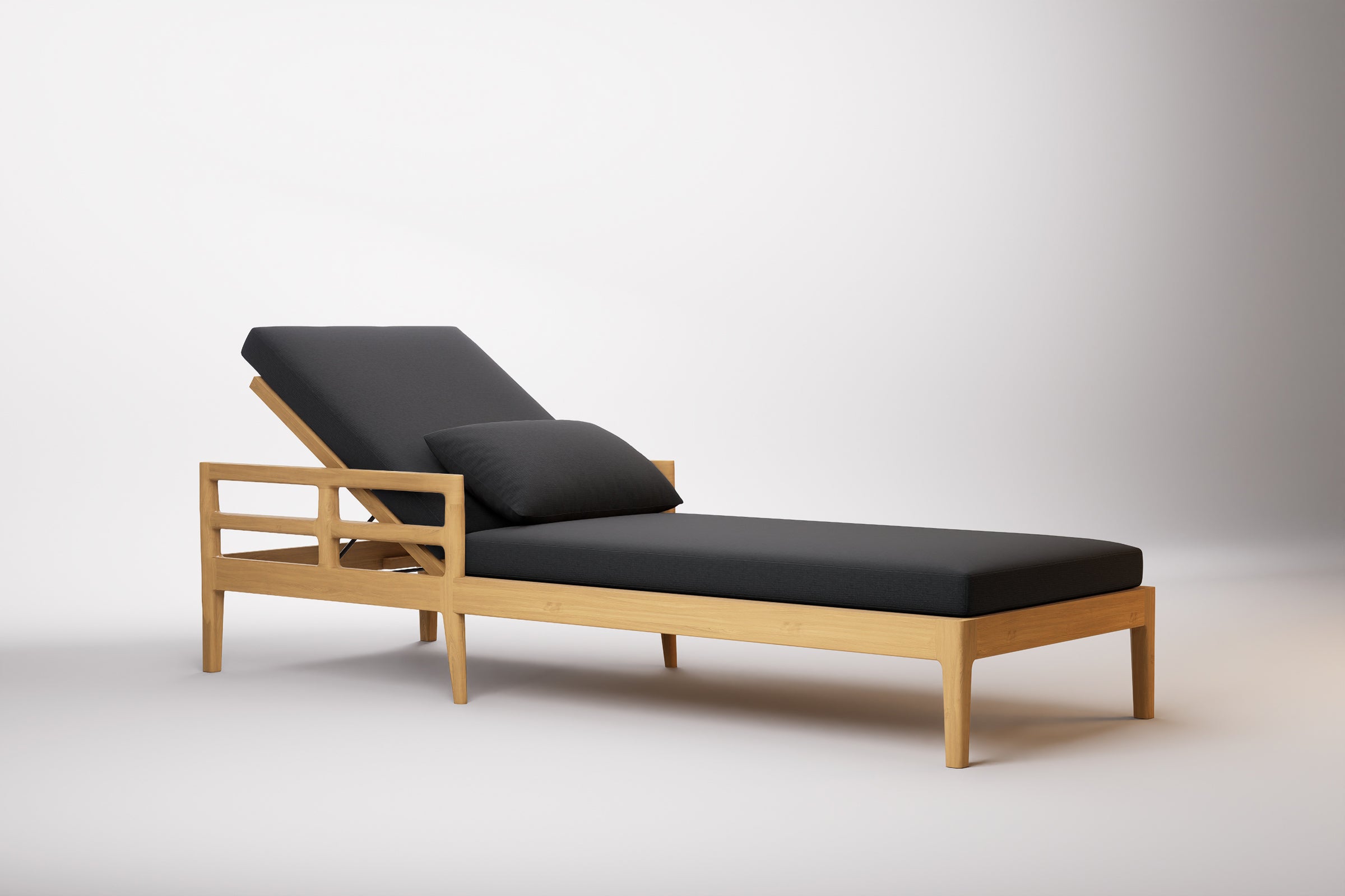 Vienna Outdoor Sun Lounge Teak