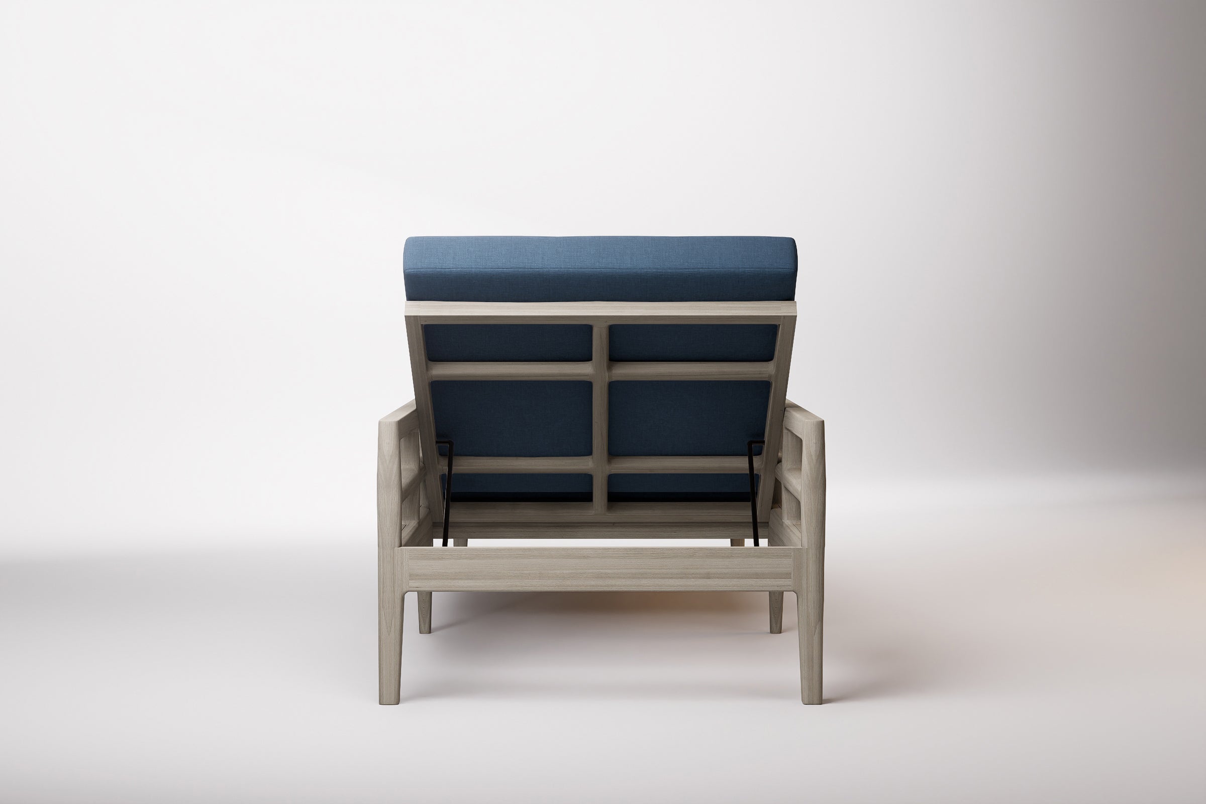 Vienna Outdoor Sun Lounge Teak