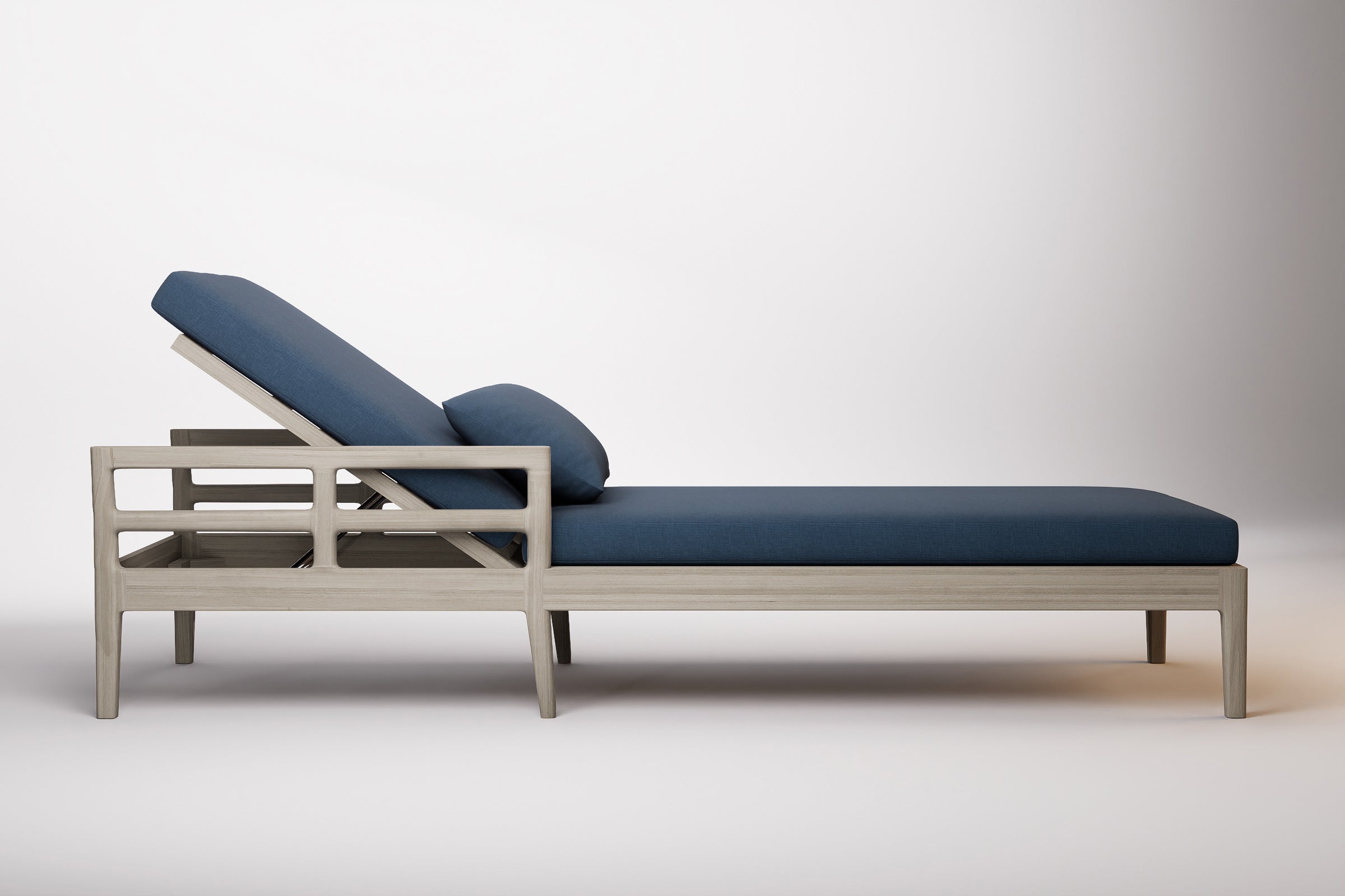 Vienna Outdoor Sun Lounge Teak