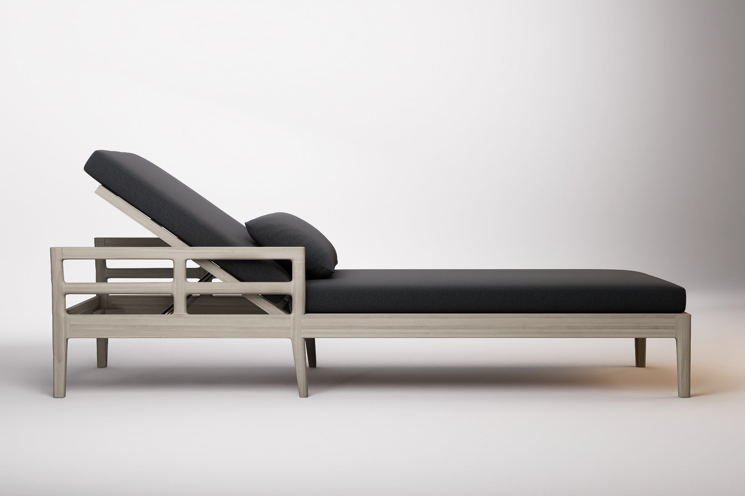 Vienna Outdoor Sun Lounge Teak
