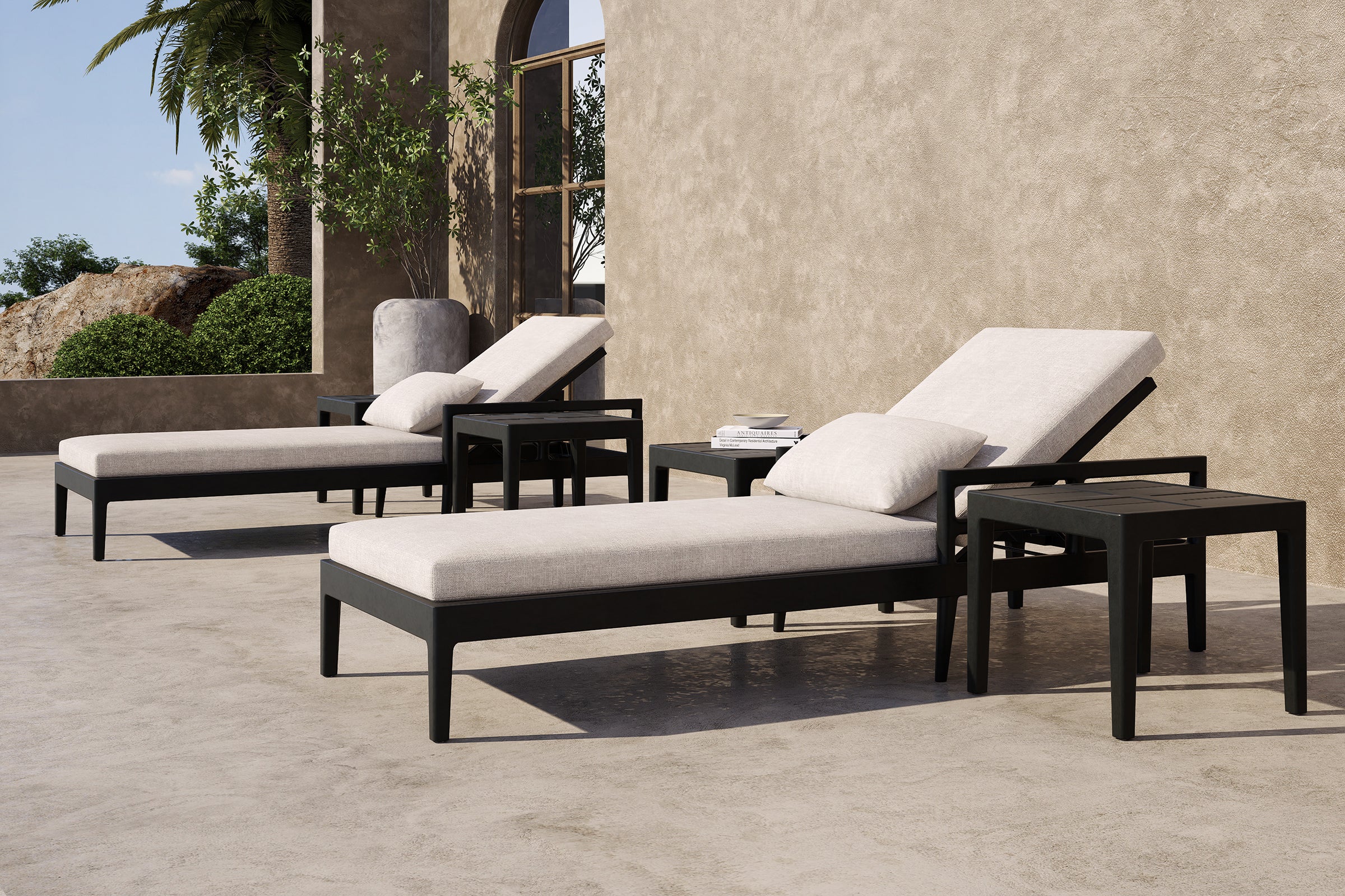 Vienna Outdoor Sun Lounge Aluminium