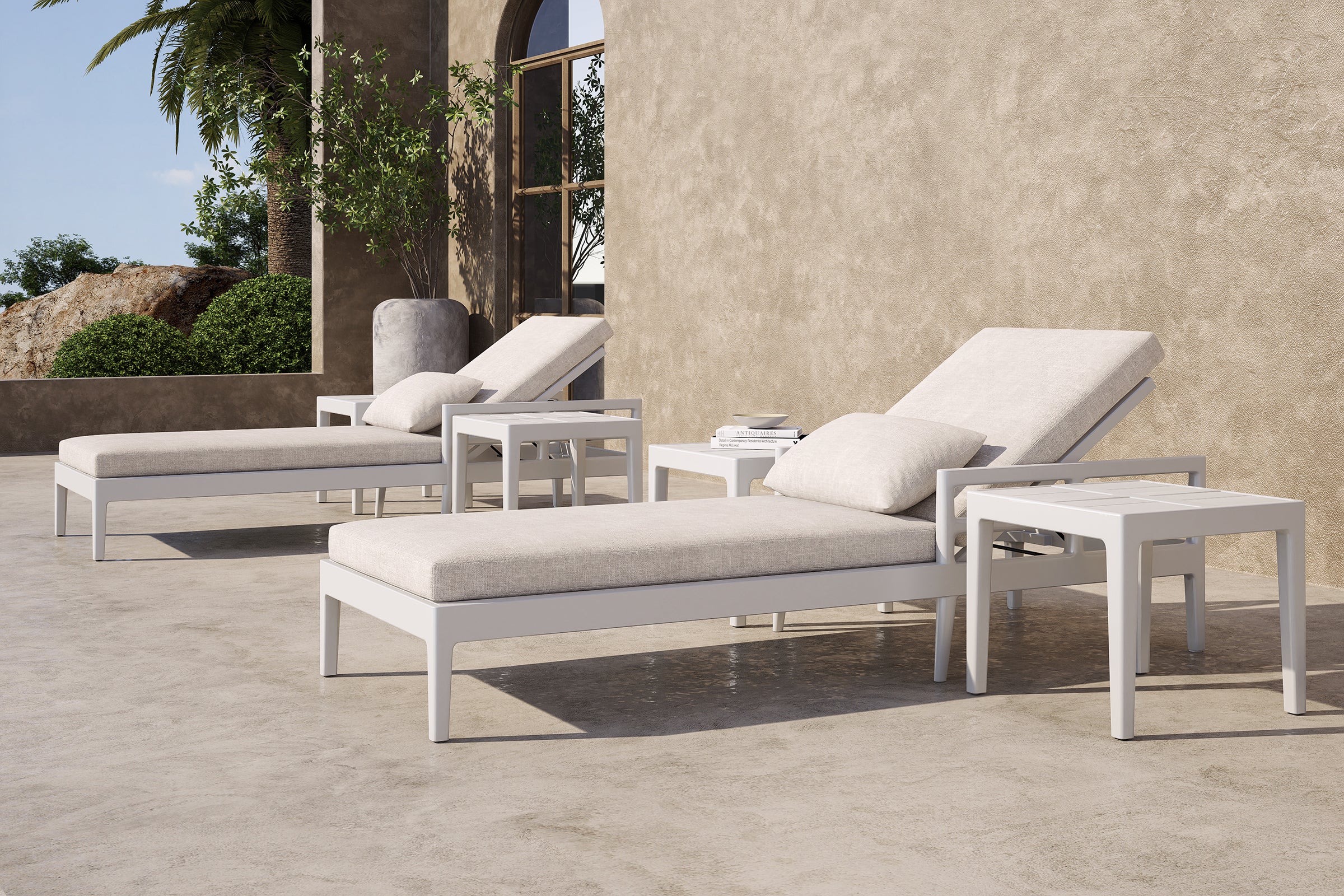 Vienna Outdoor Sun Lounge Aluminium